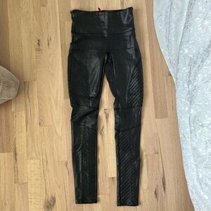 Iike new black spanx pants